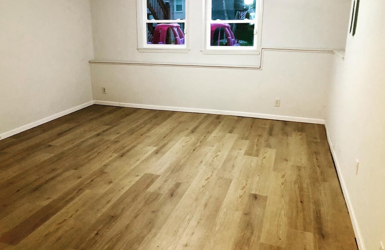 Basement After - Luxury wood planks