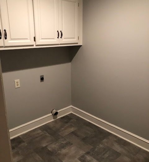 Laundry Before - Yellow worn vinyl